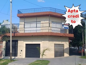 VENTA CASA 3 AMB CON LOCAL EN BALLESTER APTO CRED