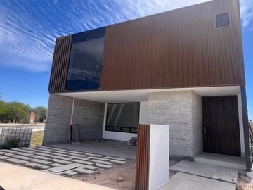 Casa en condominio - Residencial San Nicolás