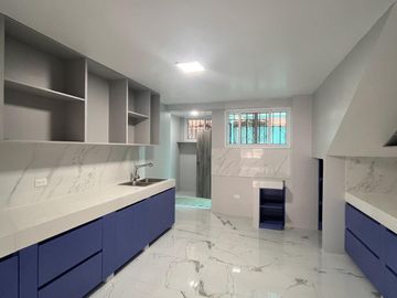 Departamento en Venta en Urdesa Central  EliMo