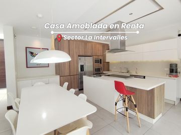 Renta de Casa Amoblada con diseño Moderno-Minimalista...
