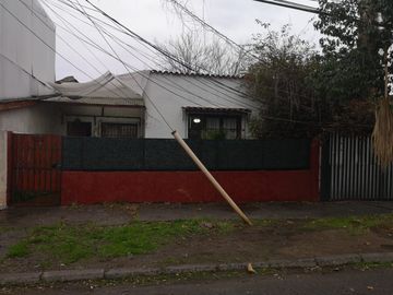 Hermosa casa en sector residencial de Recoleta
