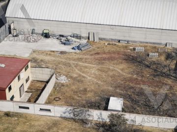 TERRENO EN VENTA DE USO MIXTO EN ZINACANTEPEC