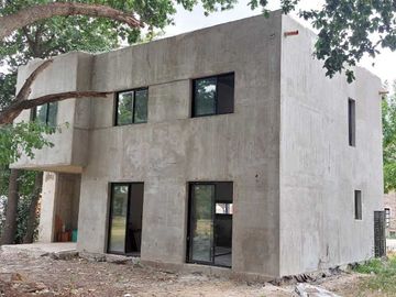 VENTA DE CASA A ESTRENAR EN MATHEU SIN EXPENSAS