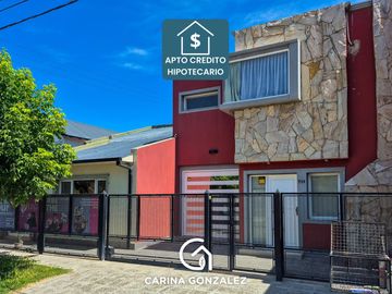 VENTA CASA 3 DORMITORIOS - C/ESPACIOS DE TRABAJOS...