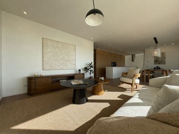 VENTA CASA 4 DORMITORIOS A ESTRENAR FRENTE SUR