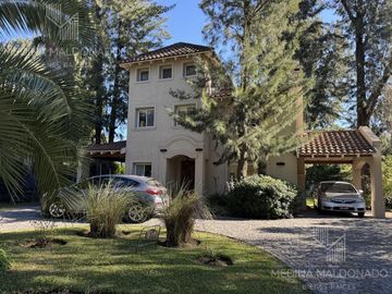 Casa en Venta en Fincas de Iraola I
