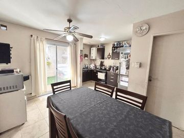 Dúplex a la VENTA! Alto Alberdi, 2 dor, 2 baños, cochera...