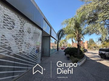 Local Comercial en ALQUILER sobre Heriberto Martínez al 6100