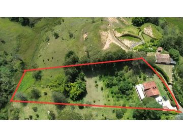 Venta de finca en Vereda Los Pinos, Rionegro