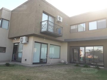Casa - Valle Escondido