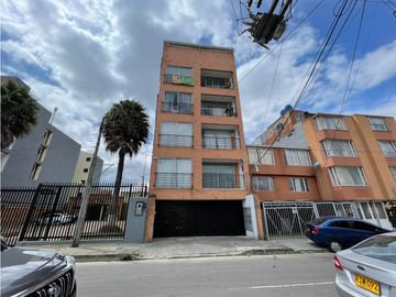 APARTAMENTO EN VENTA - PRADO PINZON - QUINTO PISO INTERIOR
