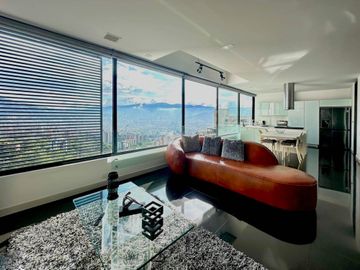 Apartamento Penthouse en venta en El Poblado San Lucas