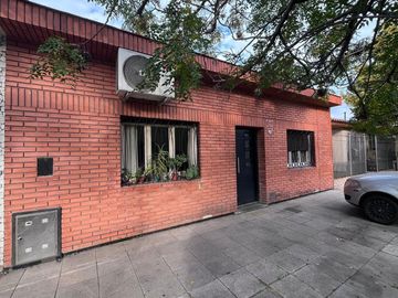 VENTA PH 4 AMBIENTES EN BANFIELD