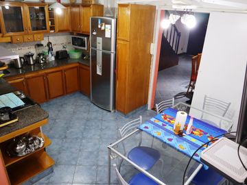 Hermoso duplex 5 ambientes con cochera en San Andres