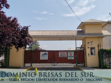 CONDOMINIO BRISAS DEL SUR