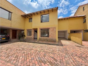 Casa en arriendo conjunto Golpe de Agua Cajicá