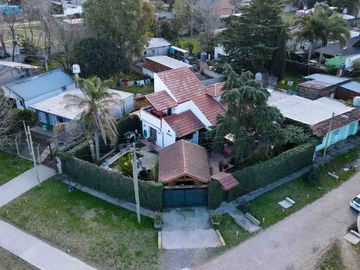 CASA 5 AMB. VENTA GLEW APTA MOVILIDAD REDUCIDA