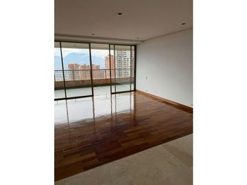 Apartamento en Arriendo en El Poblado