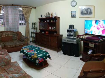 Casa en venta de 9 hab. en Gustavo Restrepo , Bogotá
