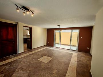 Departamento en Venta | 2 Dormitorios con Patio Privado...