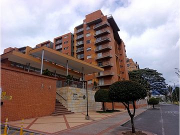 APARTAMENTO EN VENTA–CIUDAD SALITRE ORIENTAL (DT*)