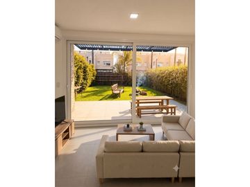 Excelente duplex 4 ambientes en alquiler temporario en...