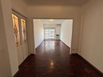 Venta en Almagro Departamento 3 ambientes con balcón