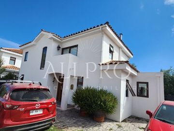 CASA EN VENTA EN SAN DAMIÁN RANCAGUA 3D 4B EN CONDOMINIO