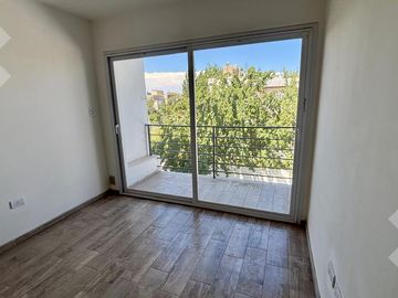 Alquiler departamento 2 dormitorios- Altos de Limay-...