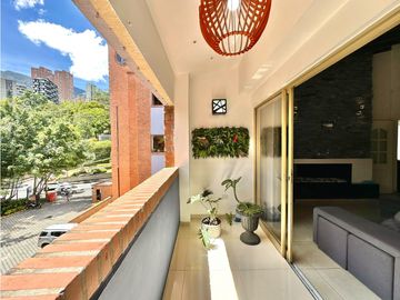 Apartamento Dúplex para venta en El Poblado, transversal...
