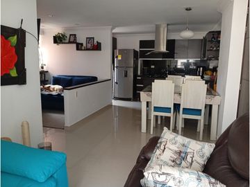 MAGNFICO APARTAMENTO EN VENTA – CALASANZ, PARTE BAJA