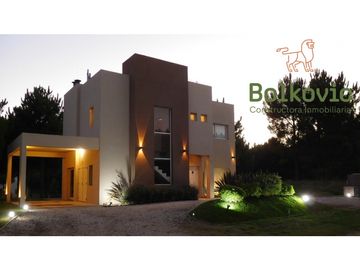 Casa Alquiler Costa Esmeralda Residencial 1 Lote 69...