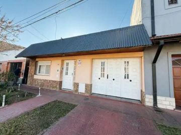 VENTA CASA EXCELENTE EDO. 4 DORM