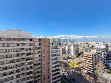 Depto 2D/2B Oriente con Gran Terraza | Las Condes