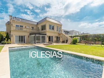 Casa en venta en El Golf, Nordelta