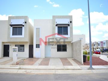 CASA EN RENTA EN BELCANTO RESIDENCIAL
