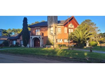 Hermosa Casa Zona Tridente con Pileta!!! temporada 2026/7