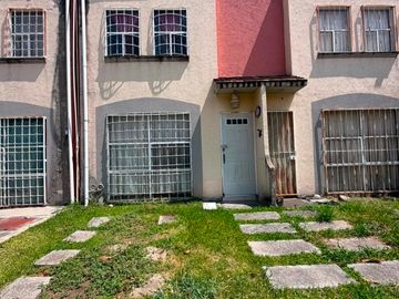 Casa en Condominio en Paseos del Río Emiliano Zapata -...