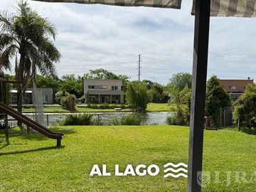 A LAGUNA. YA ESCRITURADA.