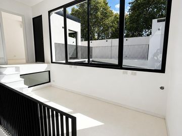 VENTA PH 5 AMBIENTES SIN EXPENSAS TERRAZA PARRILLA...