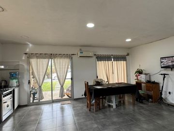 Casa en venta en Melchor Romero