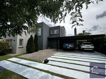 Casa - Los Pilares