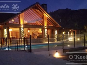 Casa 6 ambientes en Arelauquen apta turismo en venta