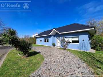 Casa en venta de una planta en Fincas de Iraola 2,...