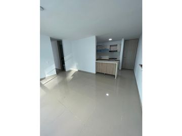 SE VENDE ELEGANTE APARTAMENTO EN MIRAMAR