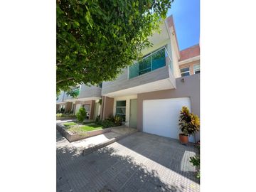 SE VENDE CASA EN VILLA CAMPESTRE