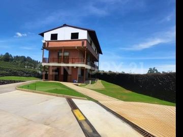 VENDO FINCA VEREDA EL PALMAR EN GUARNE