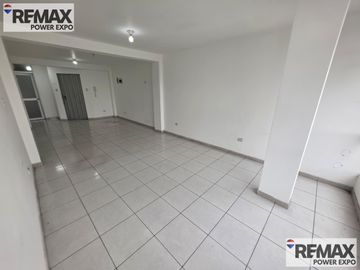 ALQUILER DE OFICINA EN SAN MARTIN DE PORRES