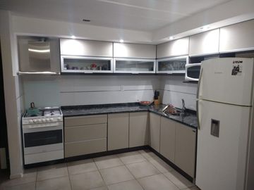 CASA EN VENTA EN GODOY CRUZ