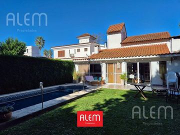 Casa de 3 dormitorios en Venta en Aranjuez, Escobar -...